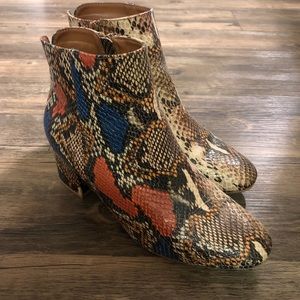 SHEIN Faux Snake Skin Booties